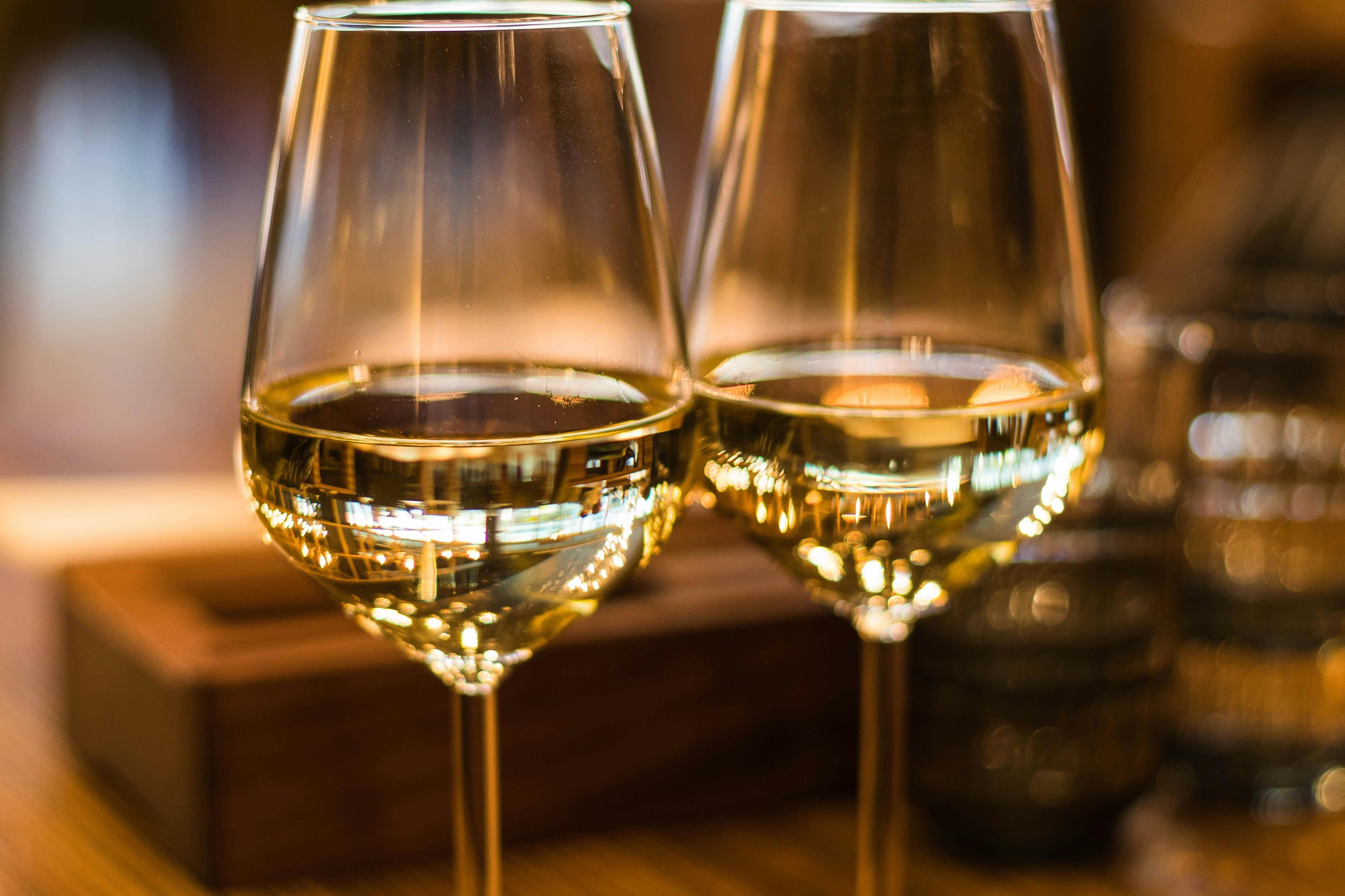 /featured/wine-wednesdays